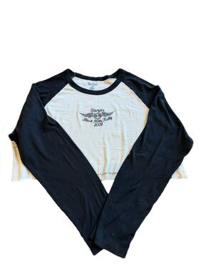 Brandy Melville Black & White Raglan Long Sleeve Crop Tee
